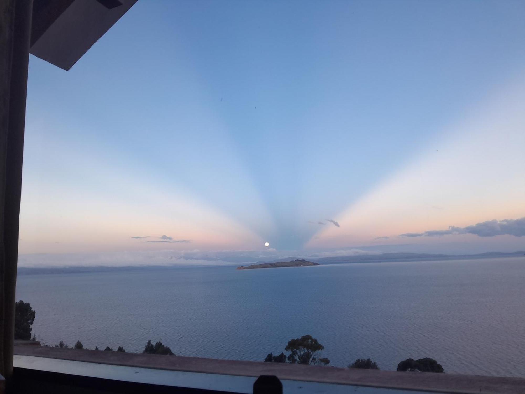 Sol Y Luna - Isla Del Sol Comunidad Yumani Exteriör bild